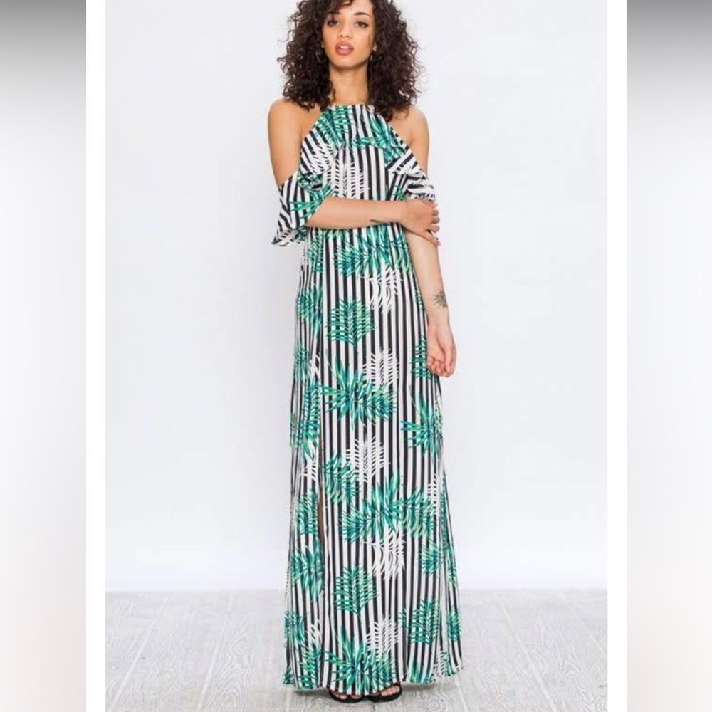 EUC Jealous Tomato maxi dress Size: small